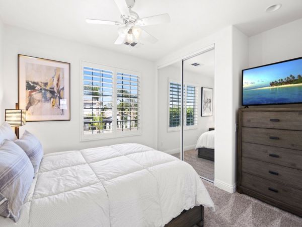 Palm Desert Home 990621