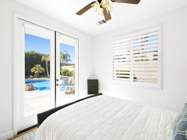 Palm Desert Home 990621