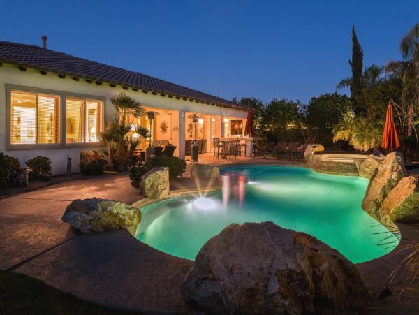 Palm Desert Home 990622