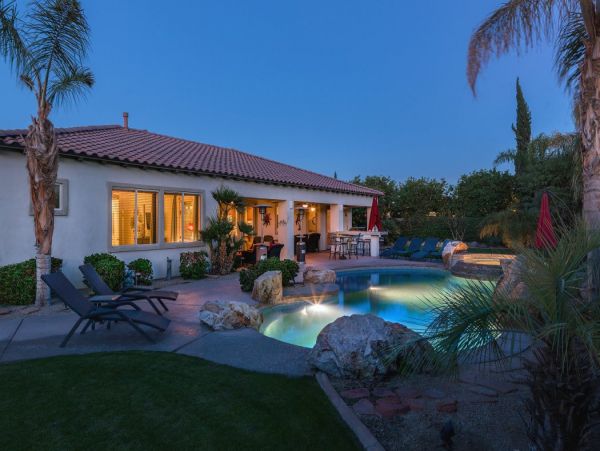 Palm Desert Home 990622