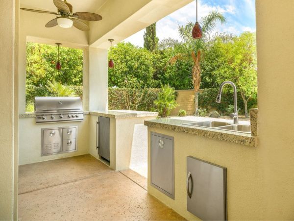 Palm Desert Home 990622