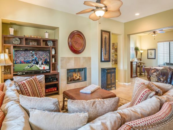 Palm Desert Home 990622