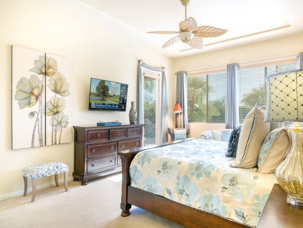 Palm Desert Home 990622