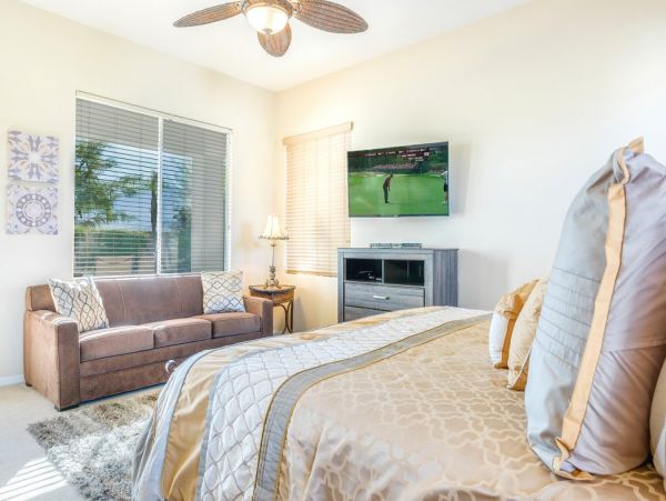Palm Desert Home 990622