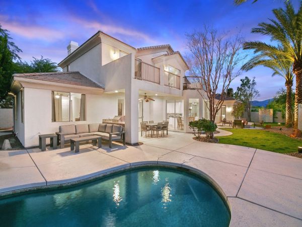 Palm Desert Home 990623