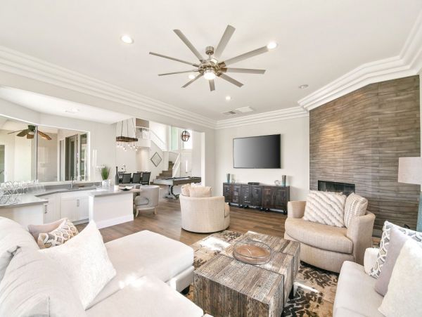Palm Desert Home 990623