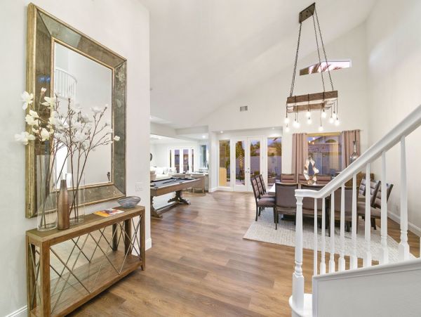 Palm Desert Home 990623