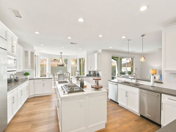 Palm Desert Home 990623