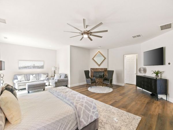 Palm Desert Home 990623