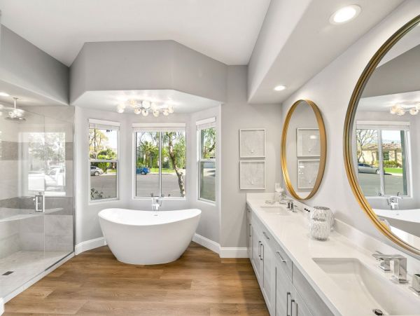 Palm Desert Home 990623