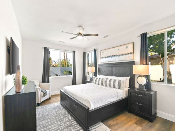 Palm Desert Home 990623