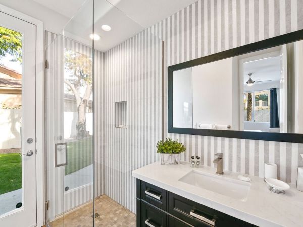 Palm Desert Home 990623