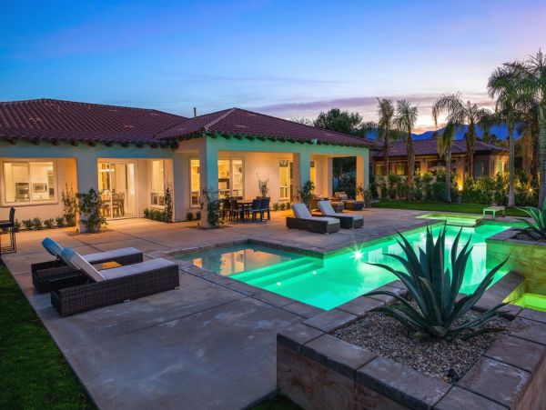 Palm Desert Home 990624