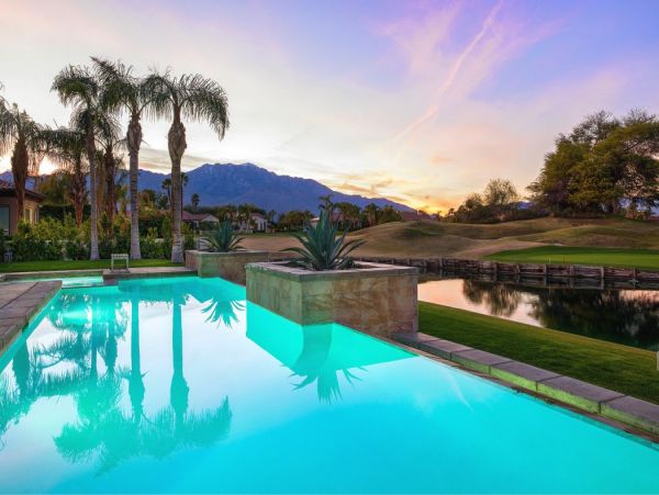 Palm Desert Home 990624