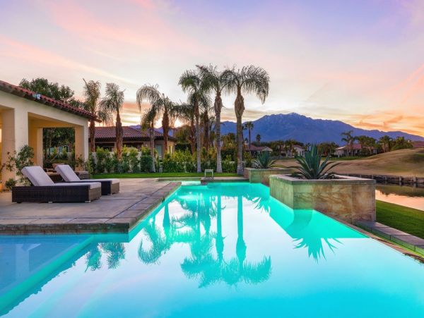 Palm Desert Home 990624