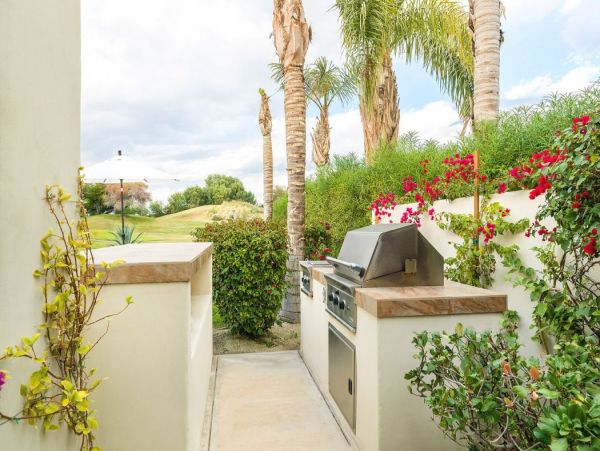 Palm Desert Home 990624