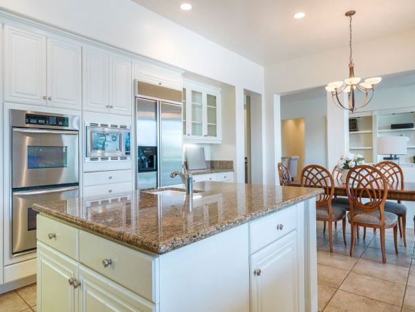Palm Desert Home 990624