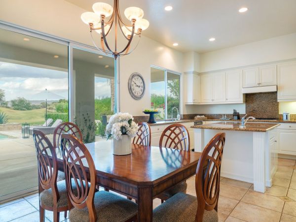 Palm Desert Home 990624