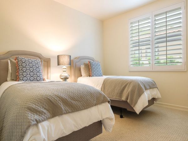 Palm Desert Home 990624
