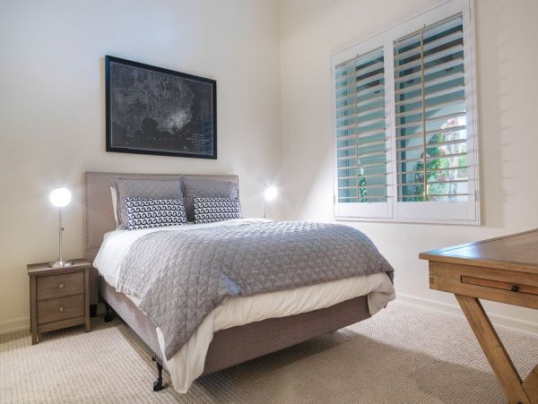Palm Desert Home 990624