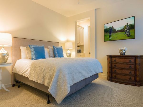 Palm Desert Home 990624