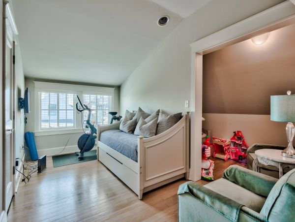 Inlet Beach Vacation Home + Den Short Walk To Beach