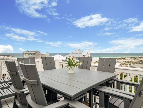 Luxury Five Bedroom Vacation Home in Grayton Beach