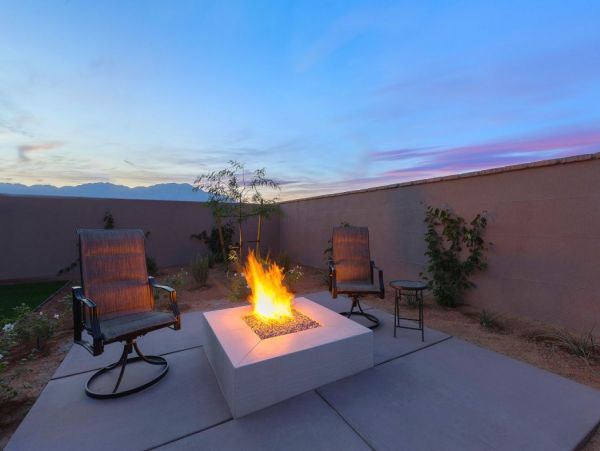 Palm Desert Home 990628