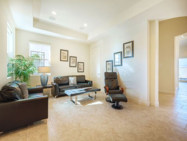 Palm Desert Home 990628