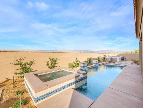 Palm Desert Home 990628