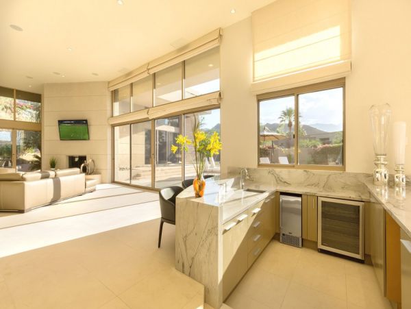 Palm Desert Home 990630