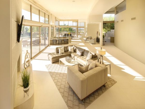 Palm Desert Home 990630