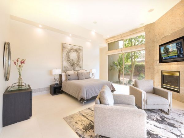 Palm Desert Home 990630
