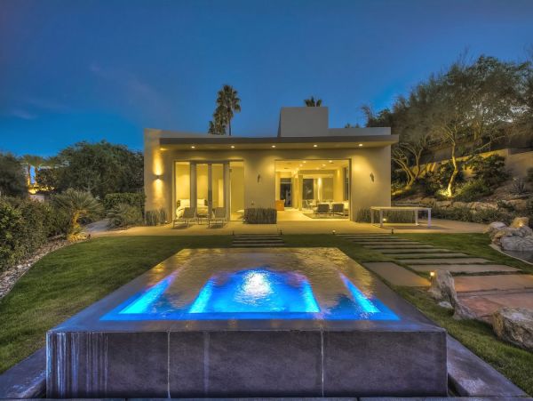 Palm Desert Home 990631