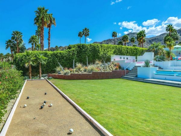 Palm Desert Home 990632
