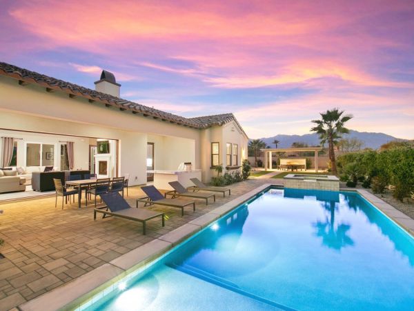 Palm Desert Home 990633