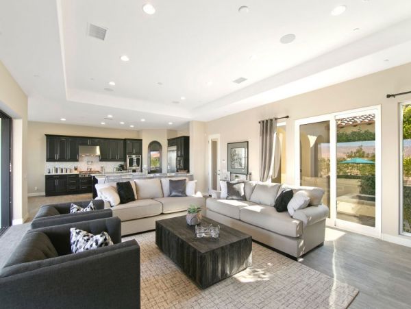 Palm Desert Home 990633