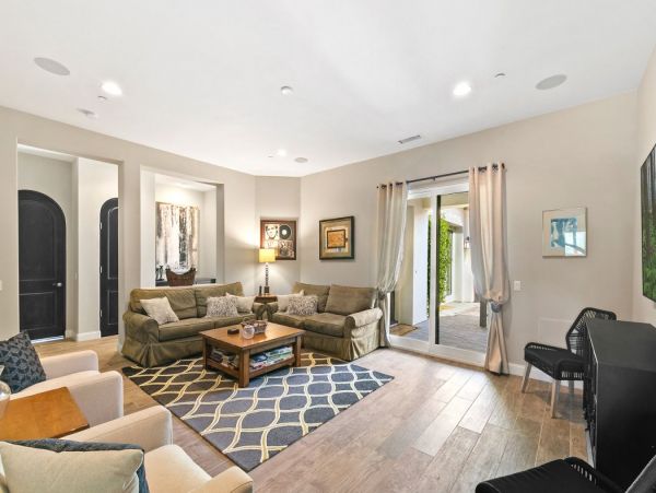 Palm Desert Home 990633