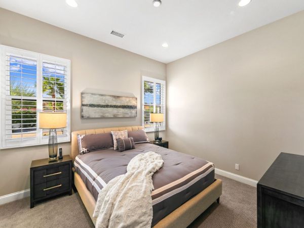 Palm Desert Home 990633