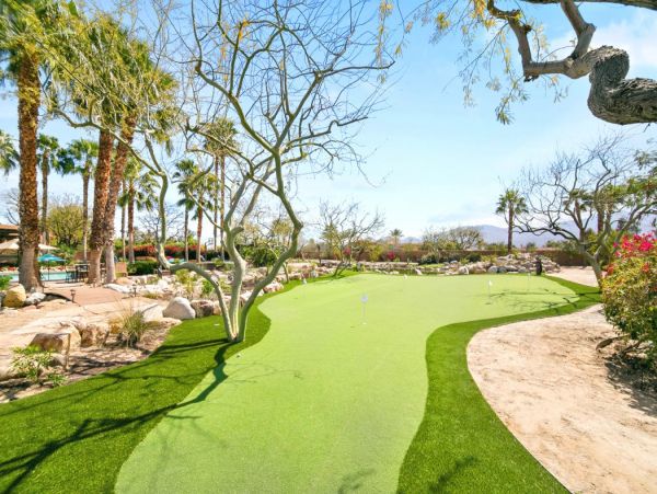 Palm Desert Home 990634