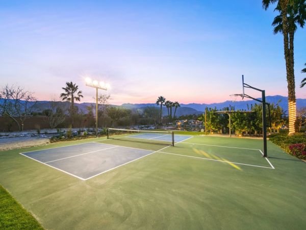 Palm Desert Home 990634