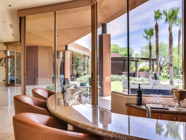 Palm Desert Home 990634
