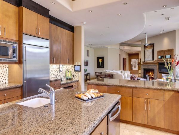 Palm Desert Home 990634
