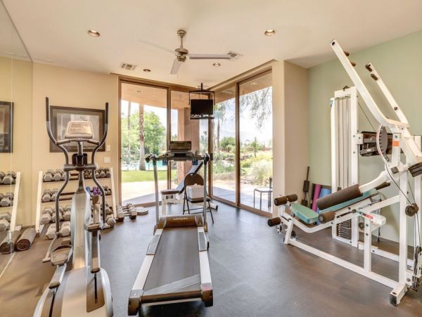 Palm Desert Home 990634