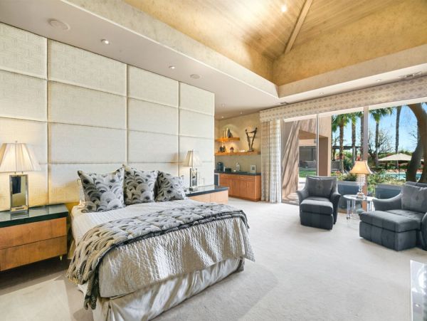 Palm Desert Home 990634