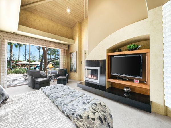 Palm Desert Home 990634