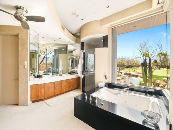 Palm Desert Home 990634