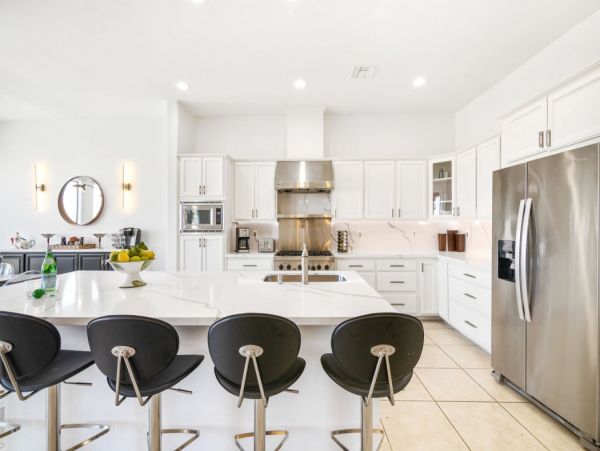 Palm Desert Home 990635