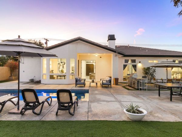 Palm Desert Home 990635