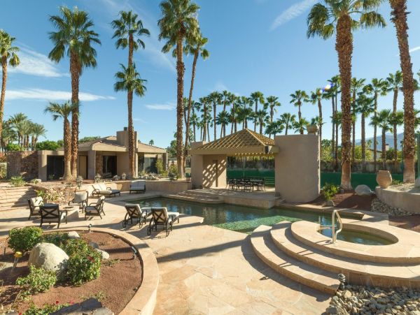 Palm Desert Home 990636